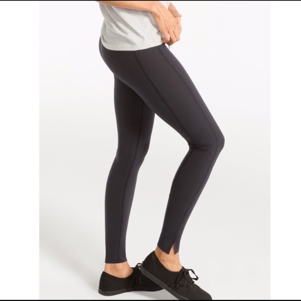 Spanx Every Wear Hem Slit Leggings High Rise Black